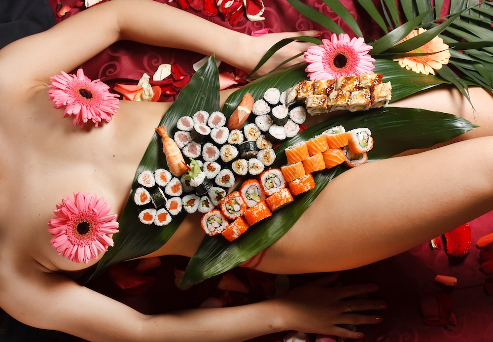 Naked Sushi: Exploring the Art of Nyotaimori in Japanese Cuisine