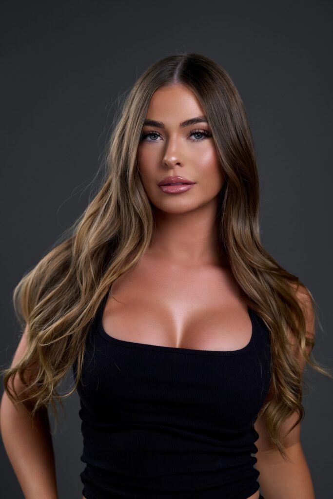las vegas model alexandria frakes
